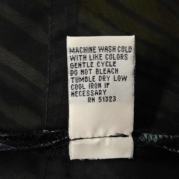 Kenneth Cole New York Top Blouse Womens Size 8 Sleeveless Ladies - Picture 9 of 9